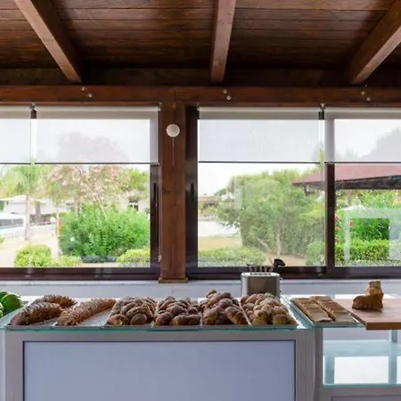 アパートホテル Alimini Smile Village オートラント