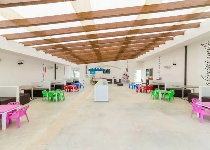 公寓式酒店 Alimini Smile Village